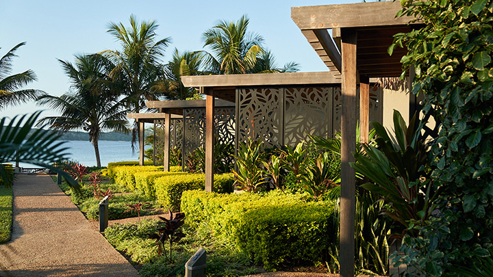 Hotel Cabin with Patio