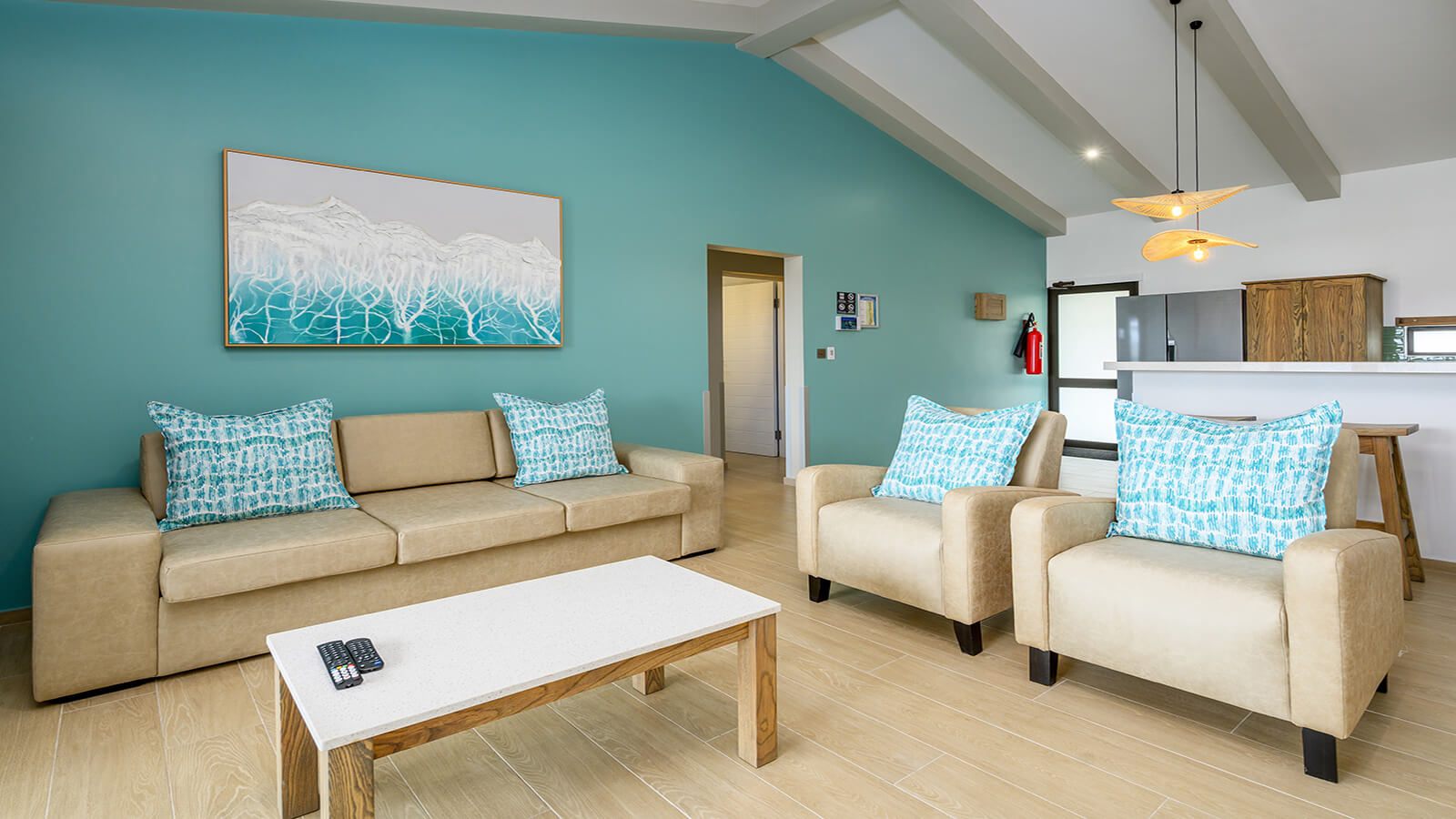 Luxury Four Bedroom Beachfront Villa with Pool