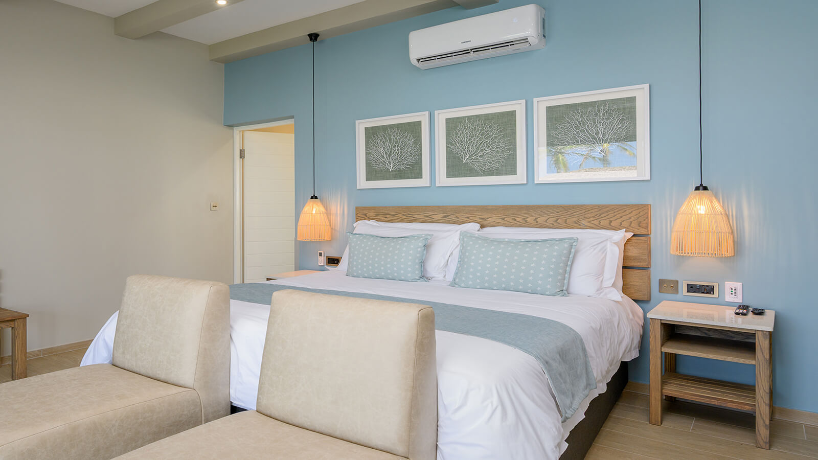 Three Bedroom Duplex with Balcony